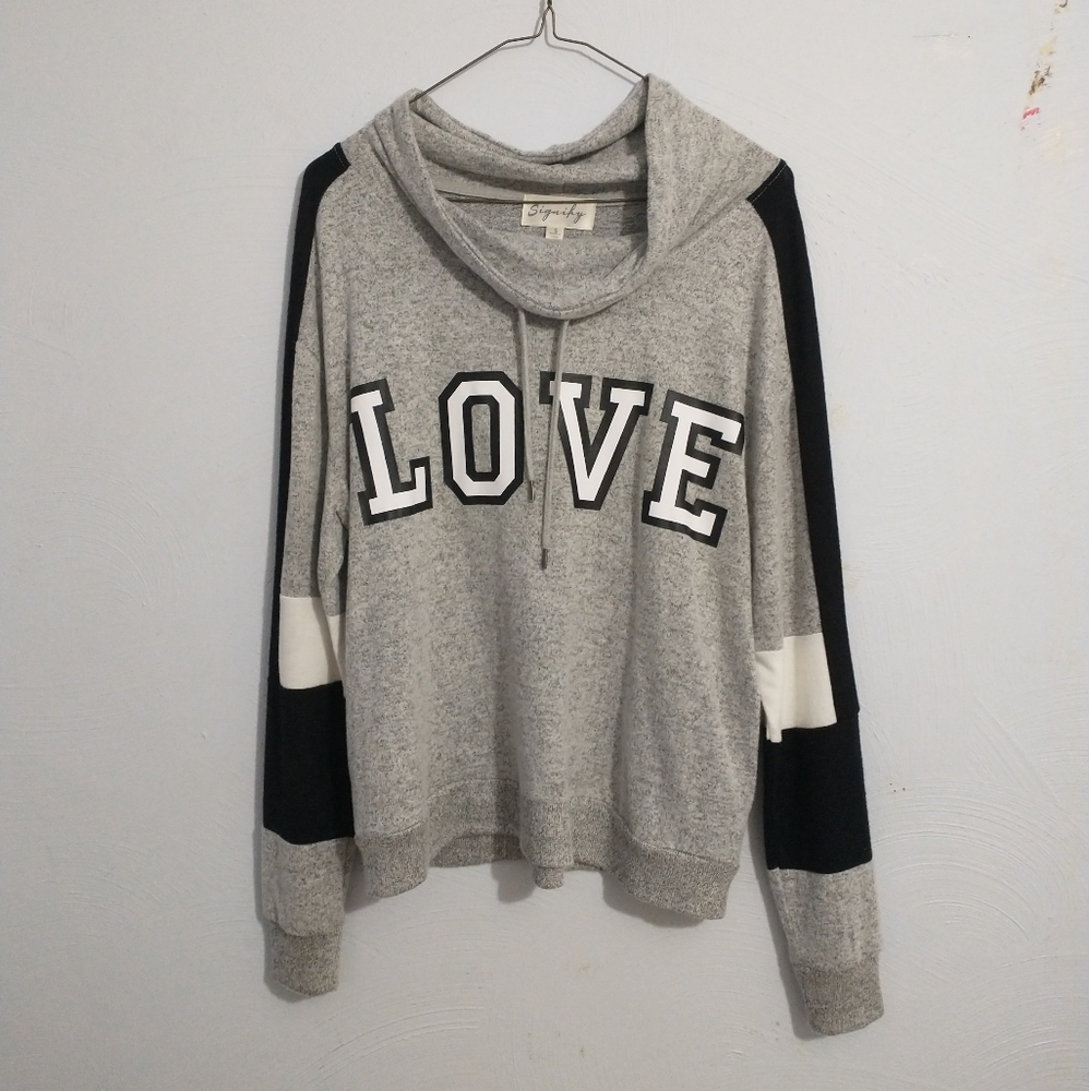 LIKE NEW Cowl Neck Long Sleeve Top